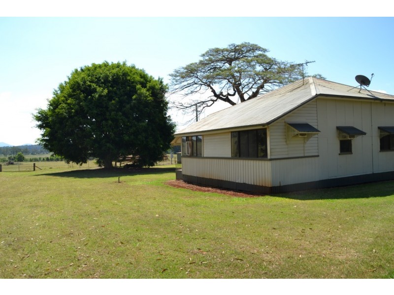 Yungaburra QLD 4884