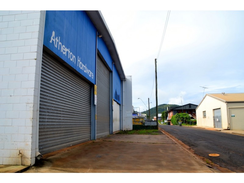 33 Mabel Street, Atherton QLD 4883