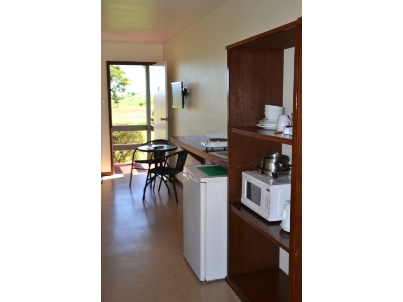 Lake Eacham QLD 4884