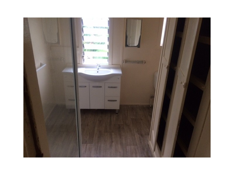 2 Mowbray St, Herberton QLD 4887