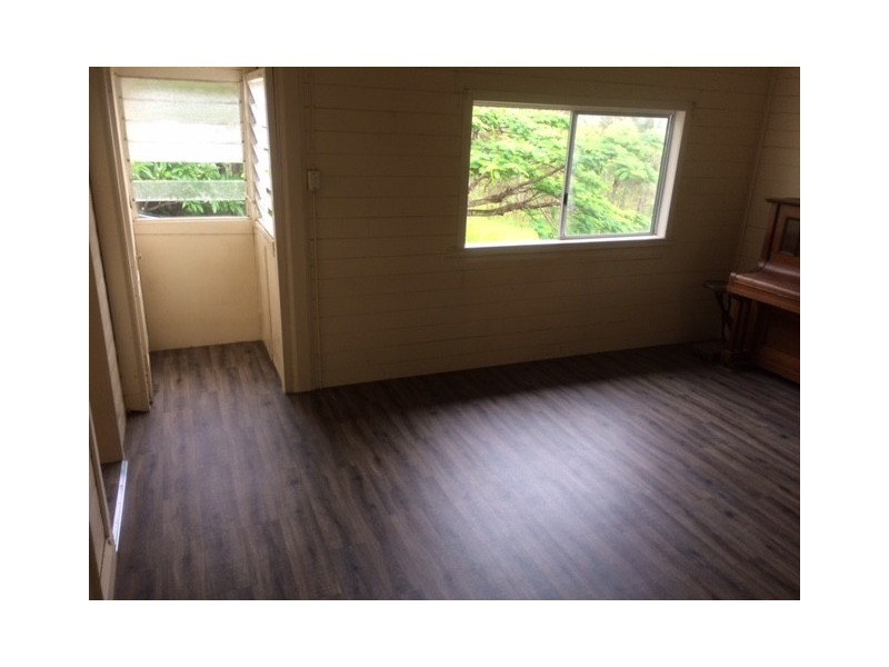 2 Mowbray St, Herberton QLD 4887