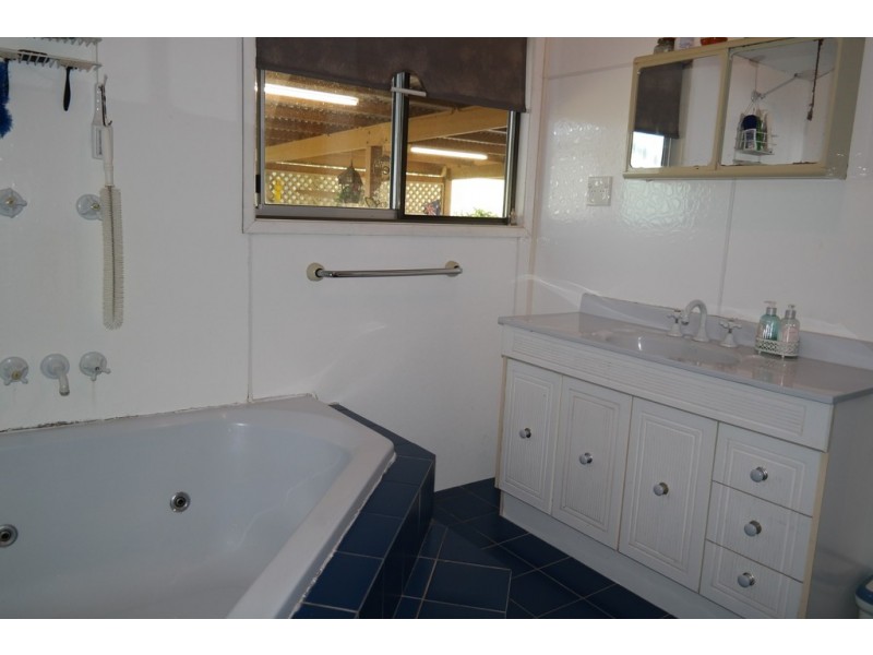Topaz QLD 4885