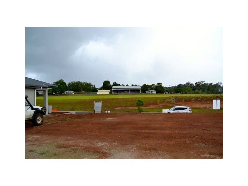 Yungaburra QLD 4884