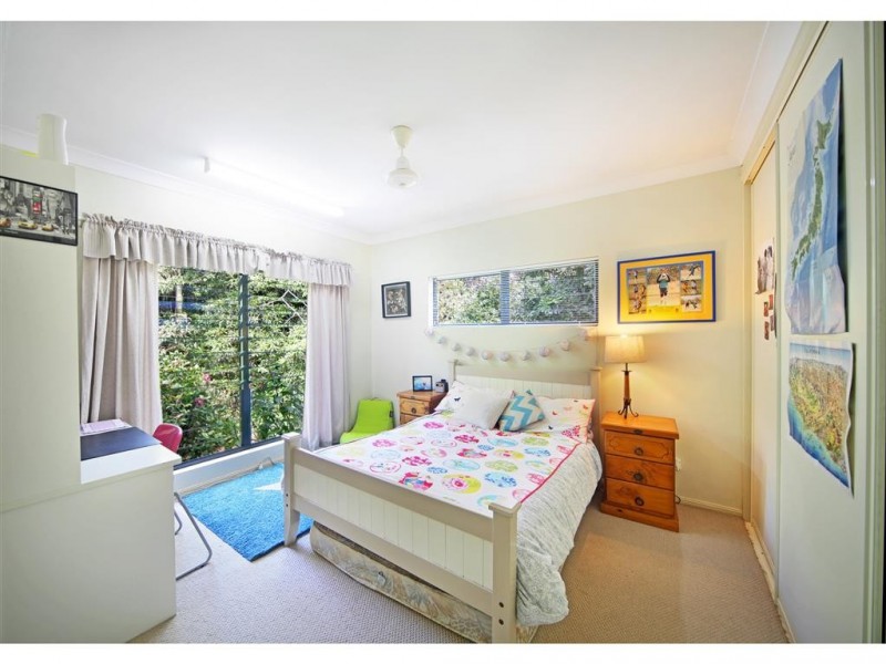 Lake Eacham QLD 4884