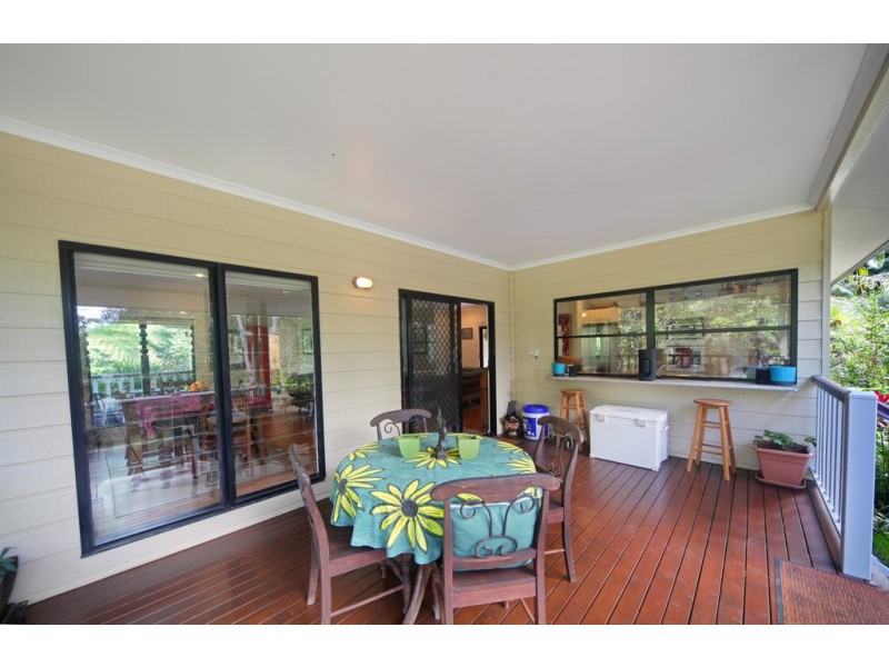 Lake Eacham QLD 4884