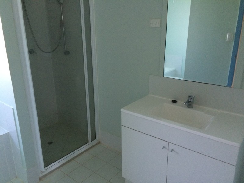 2-4 lodge Avenue, Millaa Millaa QLD 4886