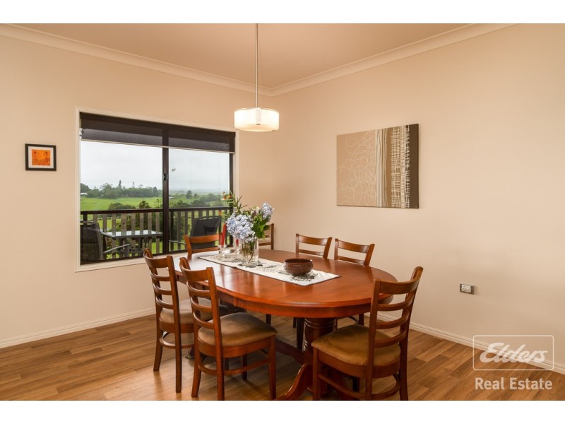 25 Julie Close, Malanda QLD 4885
