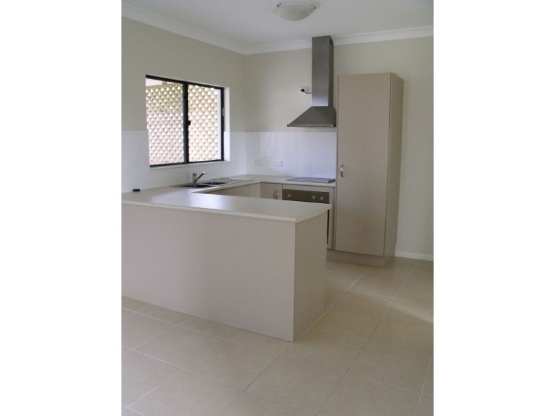 33 Tower Avenue, Atherton QLD 4883