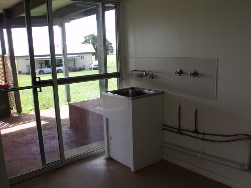 RN 65  Moore Road, Lake Eacham QLD 4884