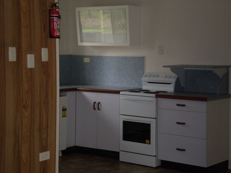 32 Wattle Street, Millaa Millaa QLD 4886