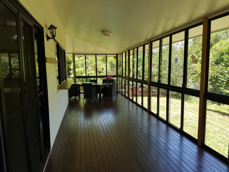 Lake Barrine QLD 4884