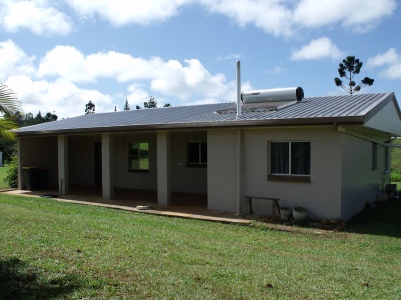 182 Topaz Road, Malanda QLD 4885