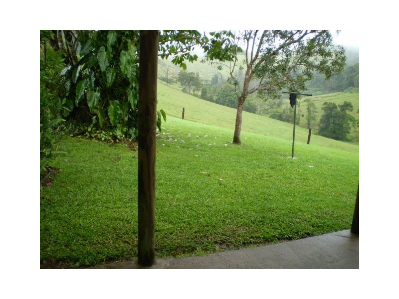 113 King Rd, Malanda QLD 4885