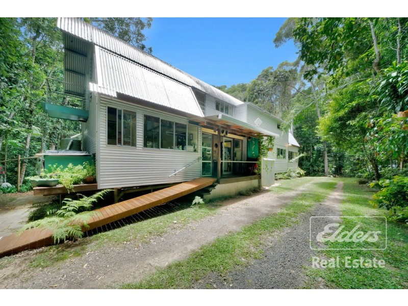 Lake Eacham QLD 4884