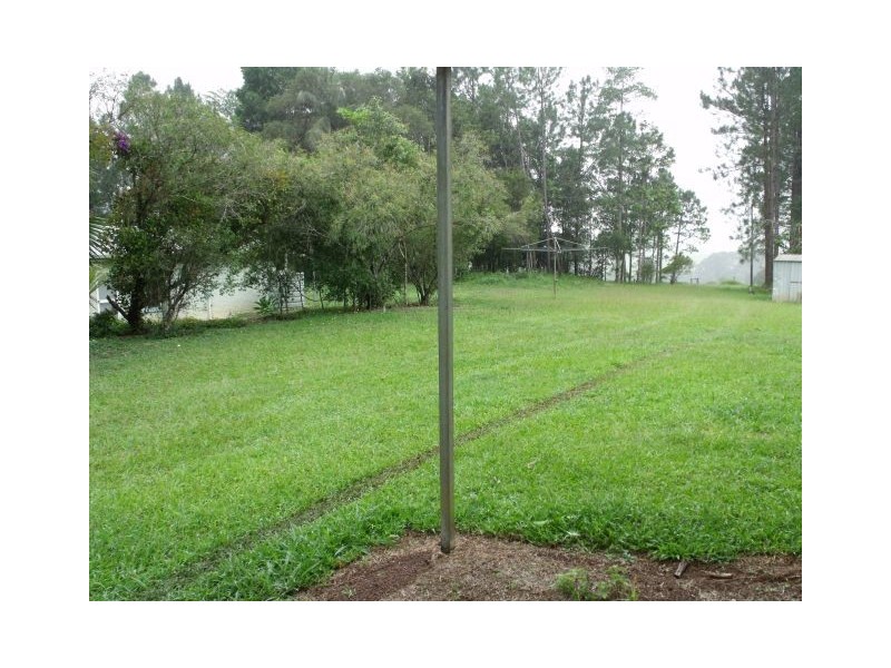 208 Bauld Rd, Malanda QLD 4885