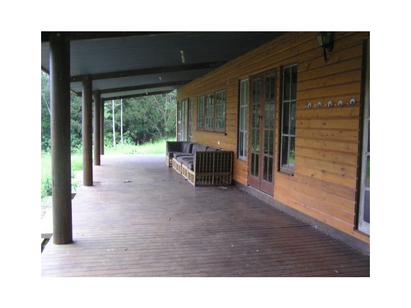 217 Winfield Rd, Malanda QLD 4885