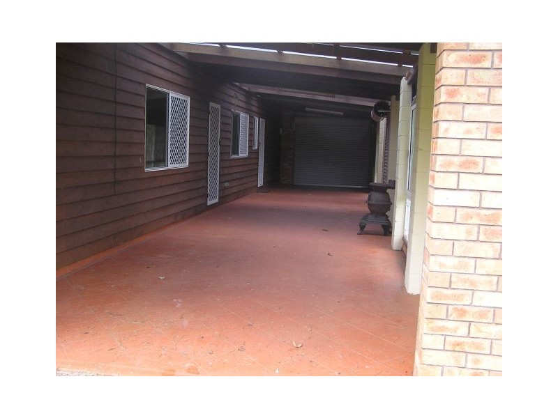 13 Hutton Drive, Tolga QLD 4882