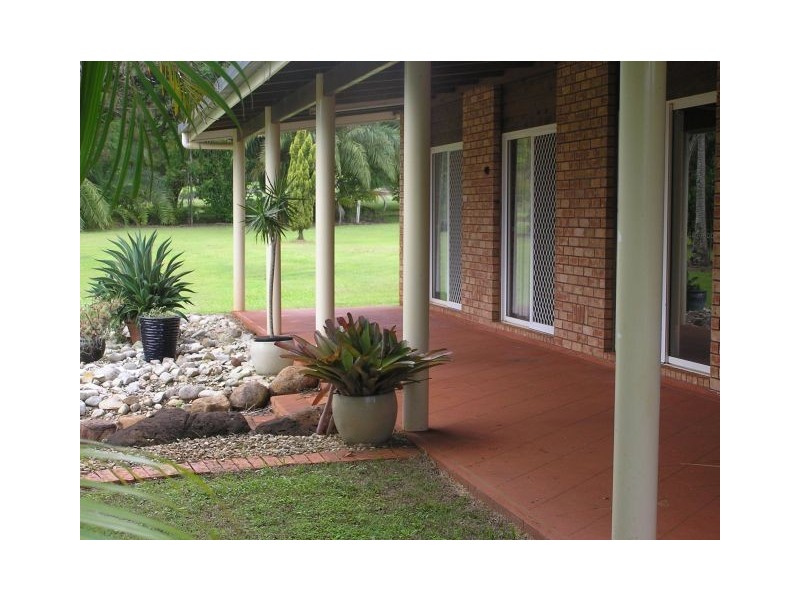 13 Hutton Drive, Tolga QLD 4882
