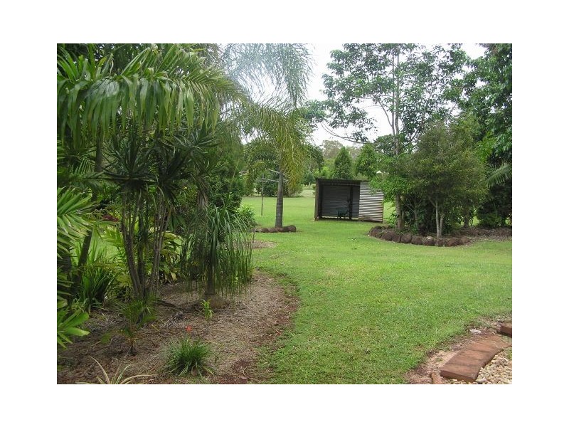 13 Hutton Drive, Tolga QLD 4882
