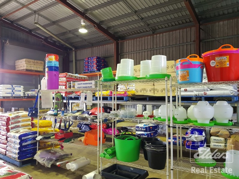 26-28 MOFFAT STREET, Ravenshoe QLD 4888