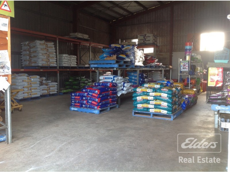 26-28 MOFFAT STREET, Ravenshoe QLD 4888