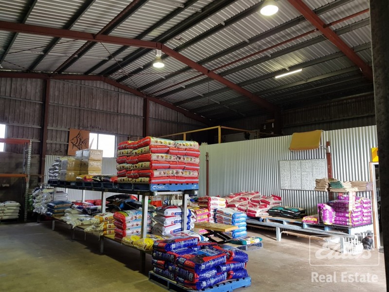 26-28 MOFFAT STREET, Ravenshoe QLD 4888