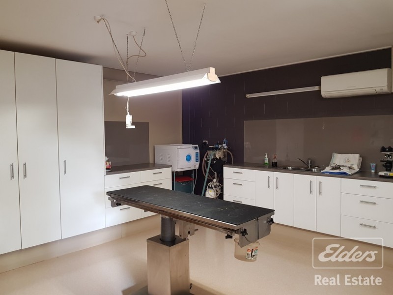 26-28 MOFFAT STREET, Ravenshoe QLD 4888