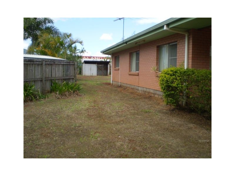 24 Downing Street, Malanda QLD 4885