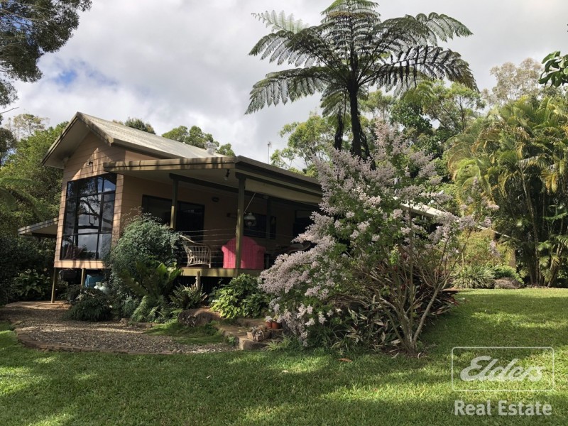 Lake Eacham QLD 4884