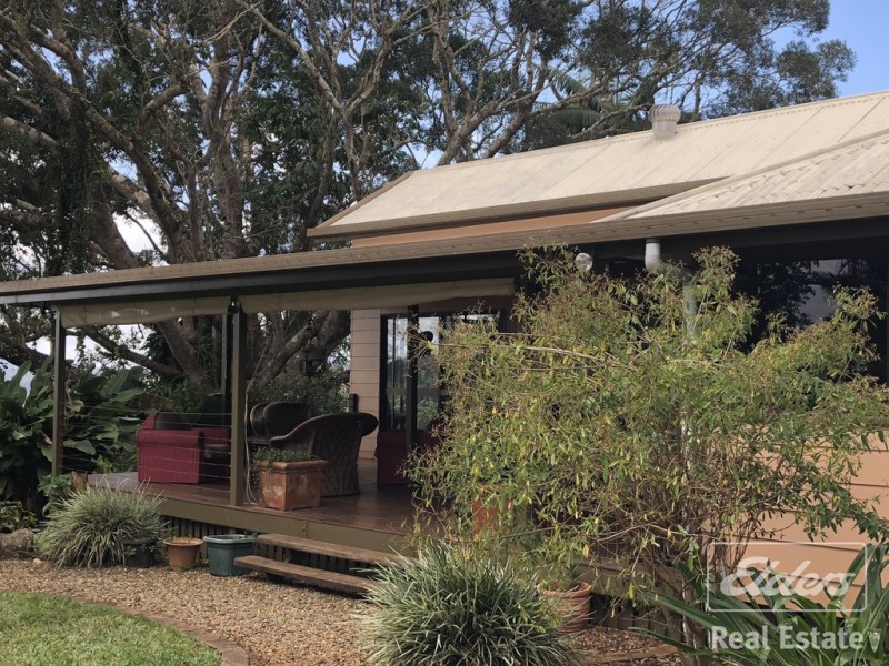 Lake Eacham QLD 4884