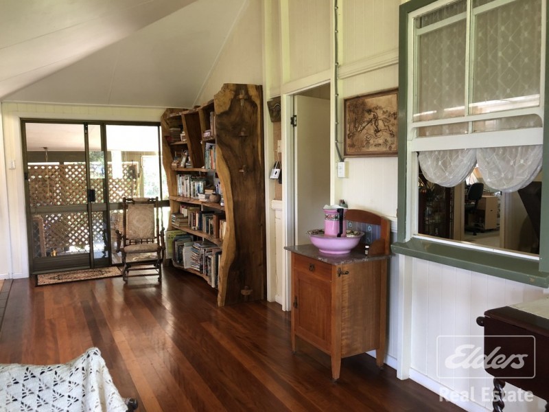 Lake Eacham QLD 4884