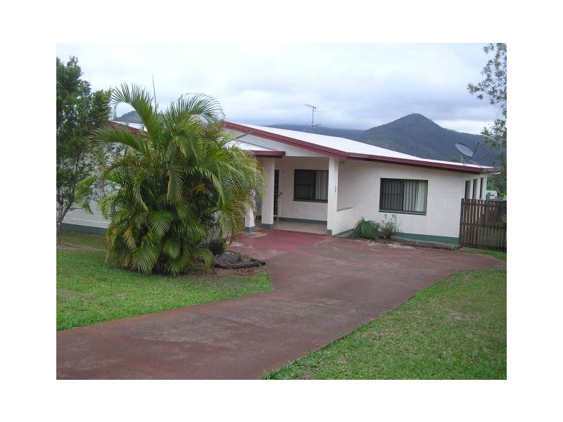 30 Logan St, Atherton QLD 4883