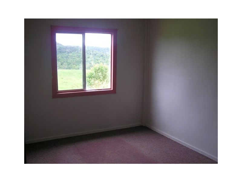 833 Kenny Rd, Malanda QLD 4885