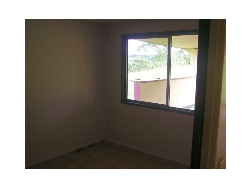 833 Kenny Rd, Malanda QLD 4885