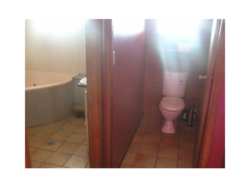 8 Oak St, Yungaburra QLD 4884