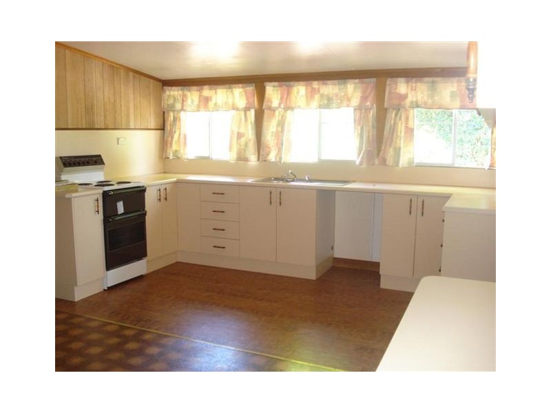 6 Marion, Tolga QLD 4882