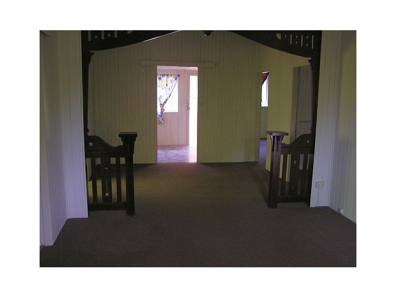 13 Mary Street, Malanda QLD 4885