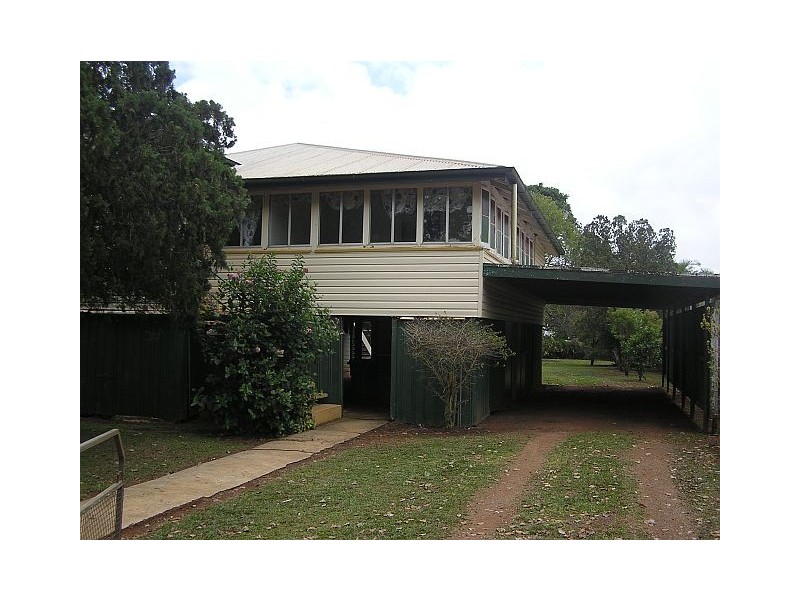 13 Mary Street, Malanda QLD 4885