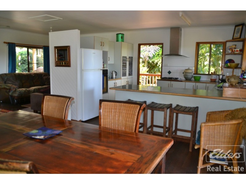 Lake Eacham QLD 4884