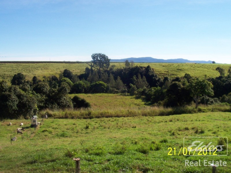 Yungaburra QLD 4884
