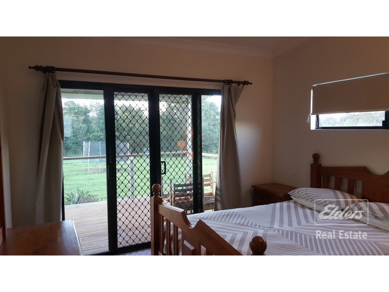 Yungaburra QLD 4884