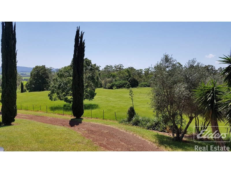 Yungaburra QLD 4884