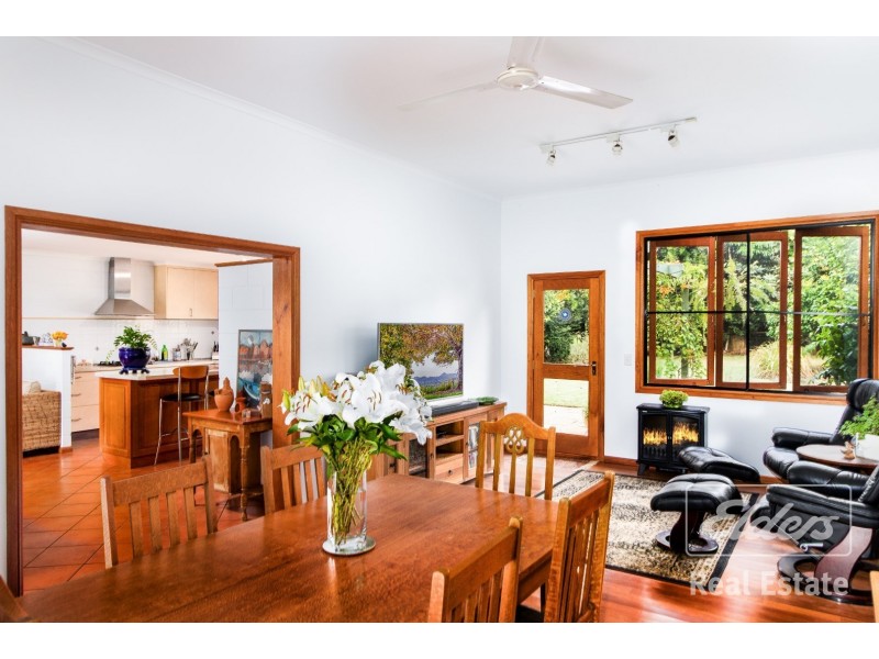 210 Pinnacle Pocket Road, Yungaburra QLD 4884