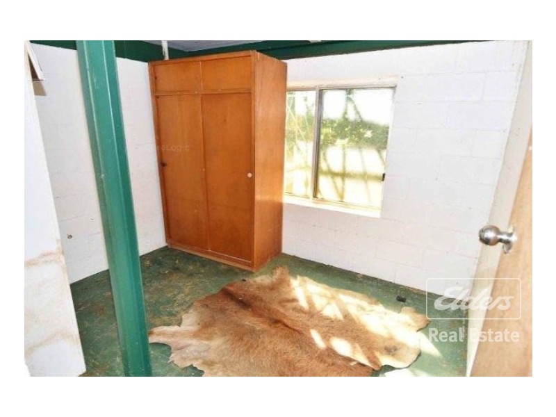 3 BAHR ROAD, Pentland QLD 4816