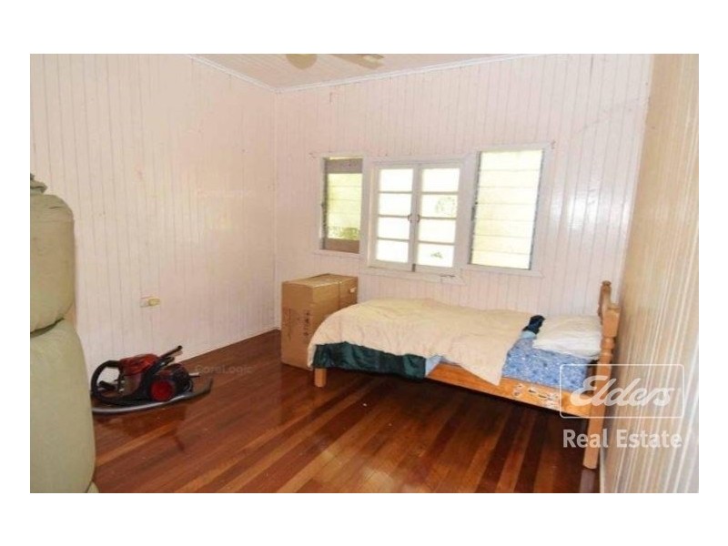 3 BAHR ROAD, Pentland QLD 4816