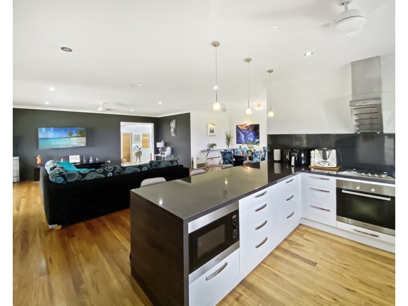 48 MELBA CLOSE, Malanda QLD 4885