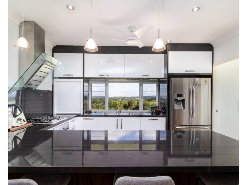 48 MELBA CLOSE, Malanda QLD 4885