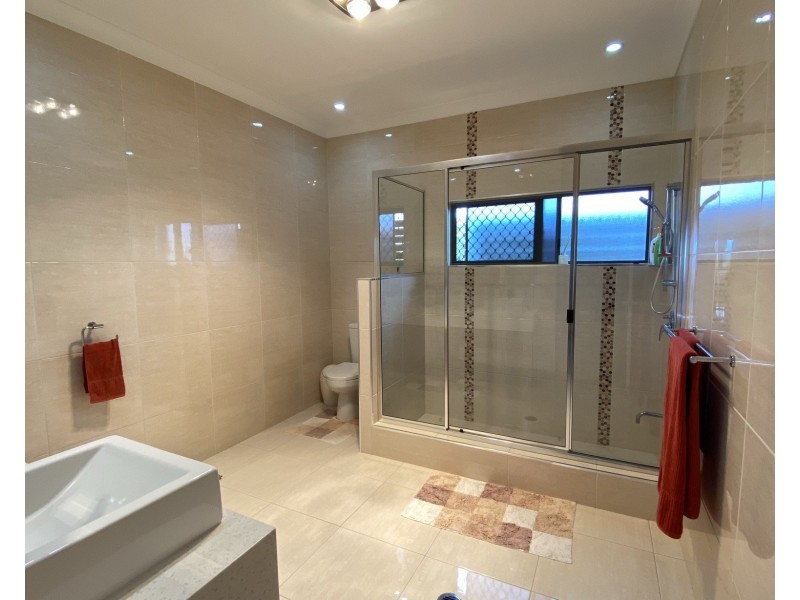 1 Alisa Close, Malanda QLD 4885