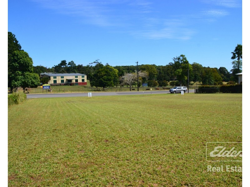 4 PATRICK STREET, Malanda QLD 4885