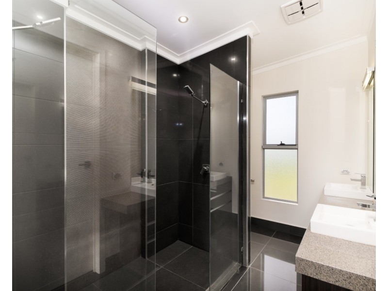 20 Moses Circuit, Atherton QLD 4883